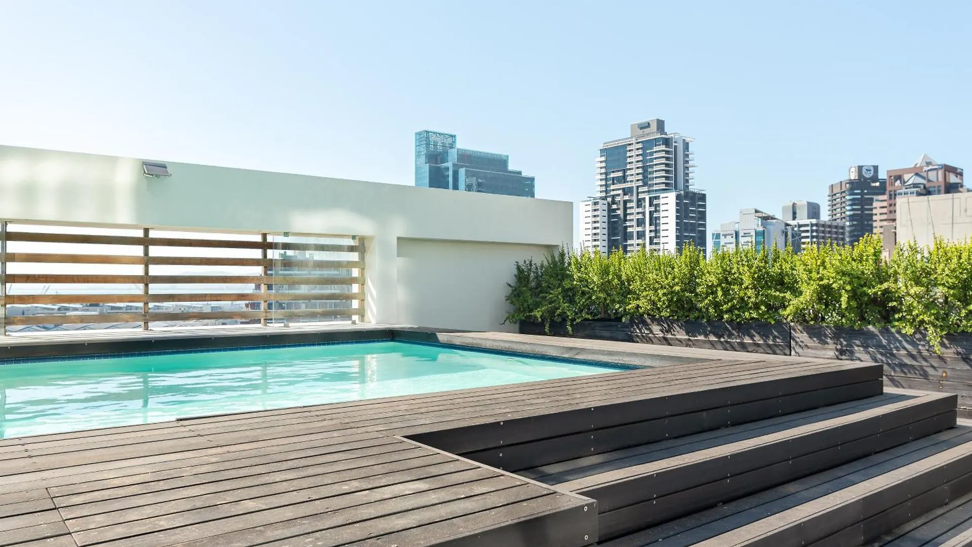 Lux De Waterkant Apartment - Mountain Views Cape Town
